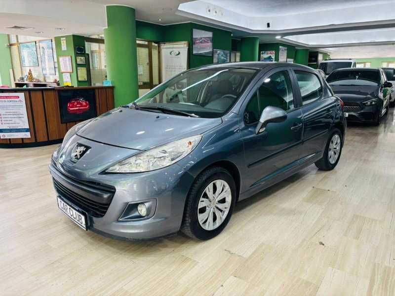 Peugeot 207 HDi 70CV 5p. Allure