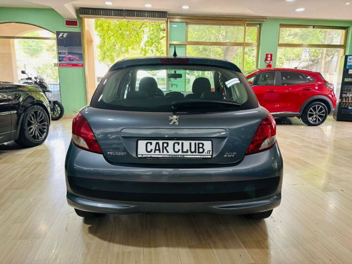 Peugeot 207 HDi 70CV 5p. Allure (5)