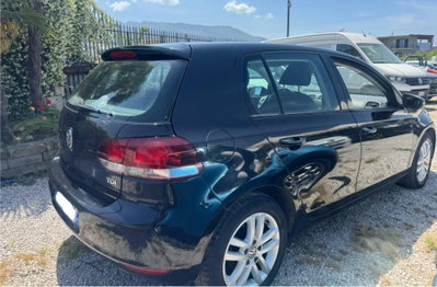 Volkswagen Golf 1.6 TDI DPF 5p. Highline (3)