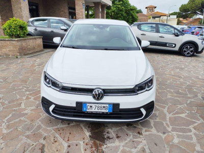 Volkswagen Polo 1.0 tsi Life 95cv (2)