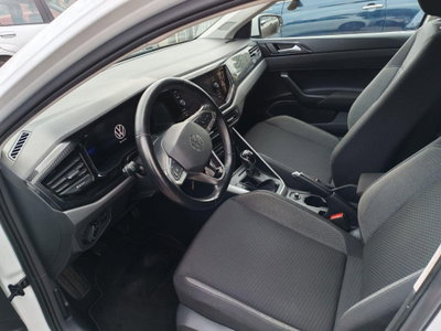 Volkswagen Polo 1.0 tsi Life 95cv (9)