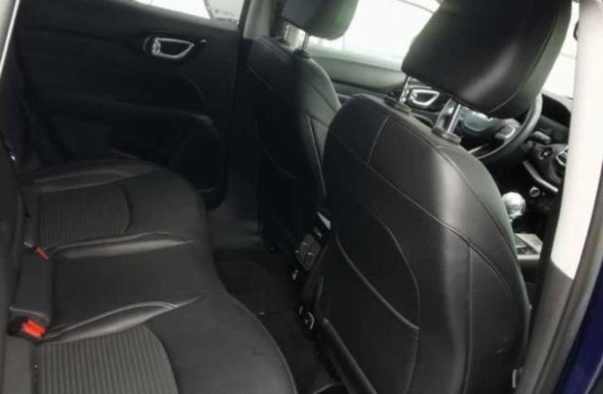 Jeep Compass 1.6 Multijet II 2WD Limited (4)