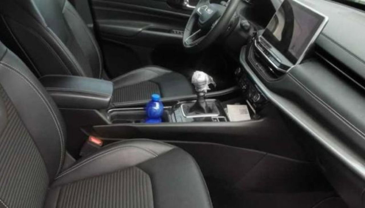 Jeep Compass 1.6 Multijet II 2WD Limited (5)