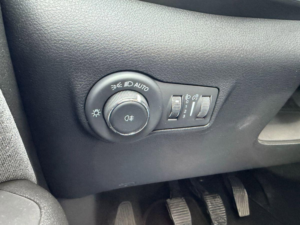 Jeep Compass 1.6 mjt S 2wd 130cv (16)