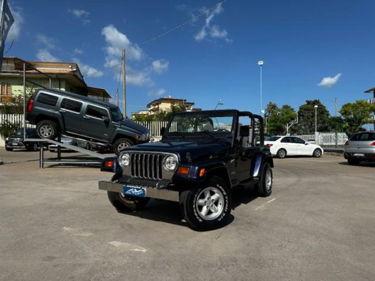Jeep Wrangler 2.0 Turbo Sport (11)
