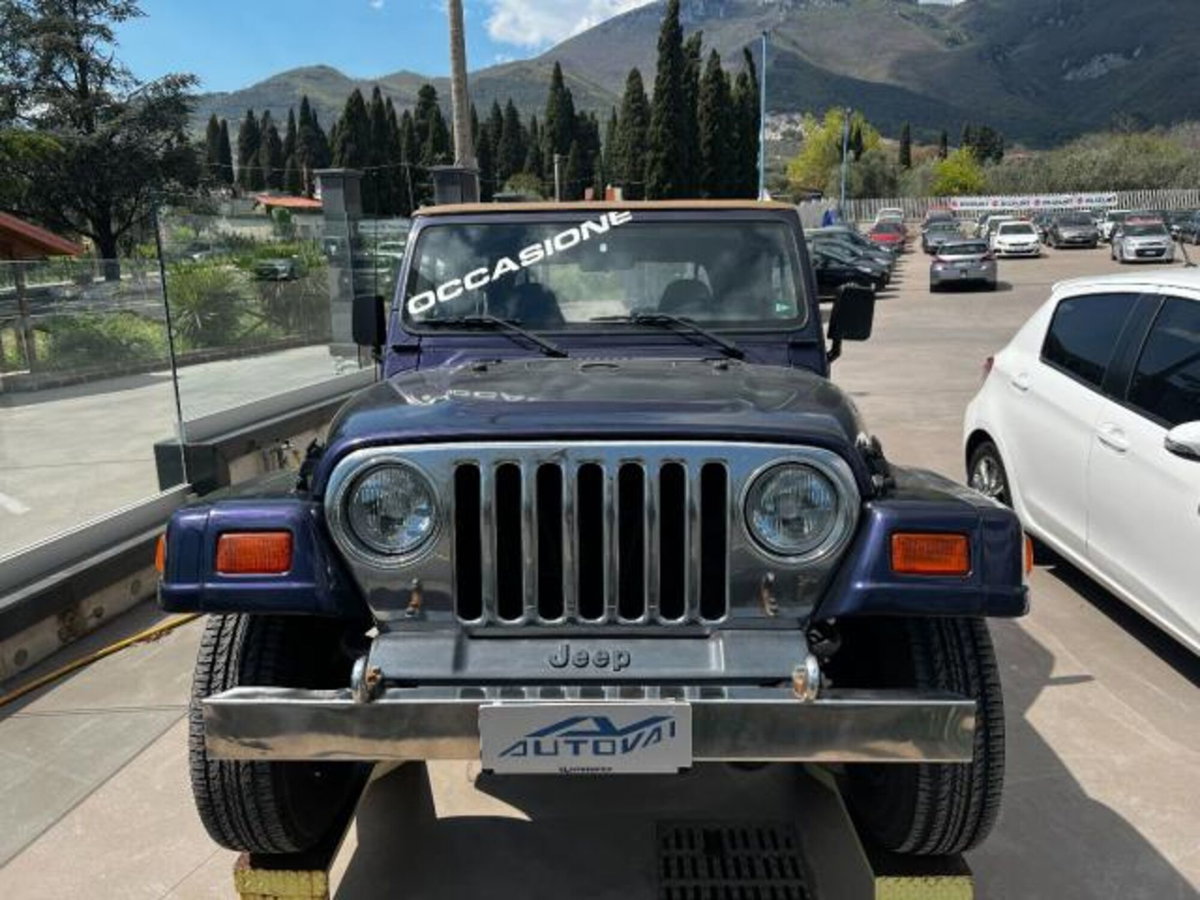 Jeep Wrangler 2.0 Turbo Sport (13)