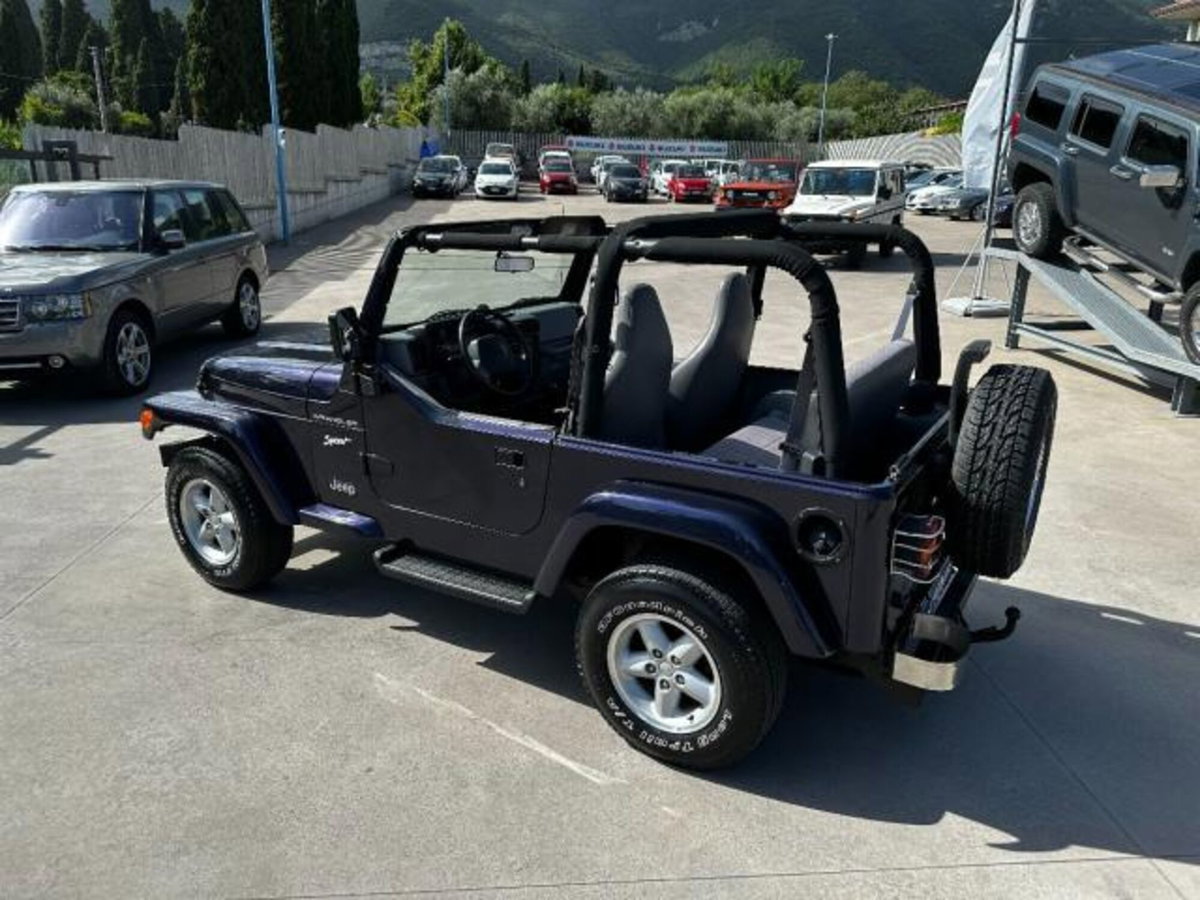 Jeep Wrangler 2.0 Turbo Sport (6)