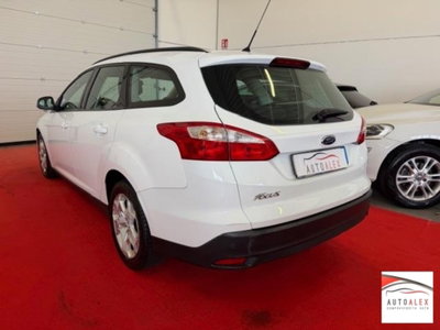 Ford Focus Station Wagon 1.6 TDCi 95 CV SW Titanium (6)