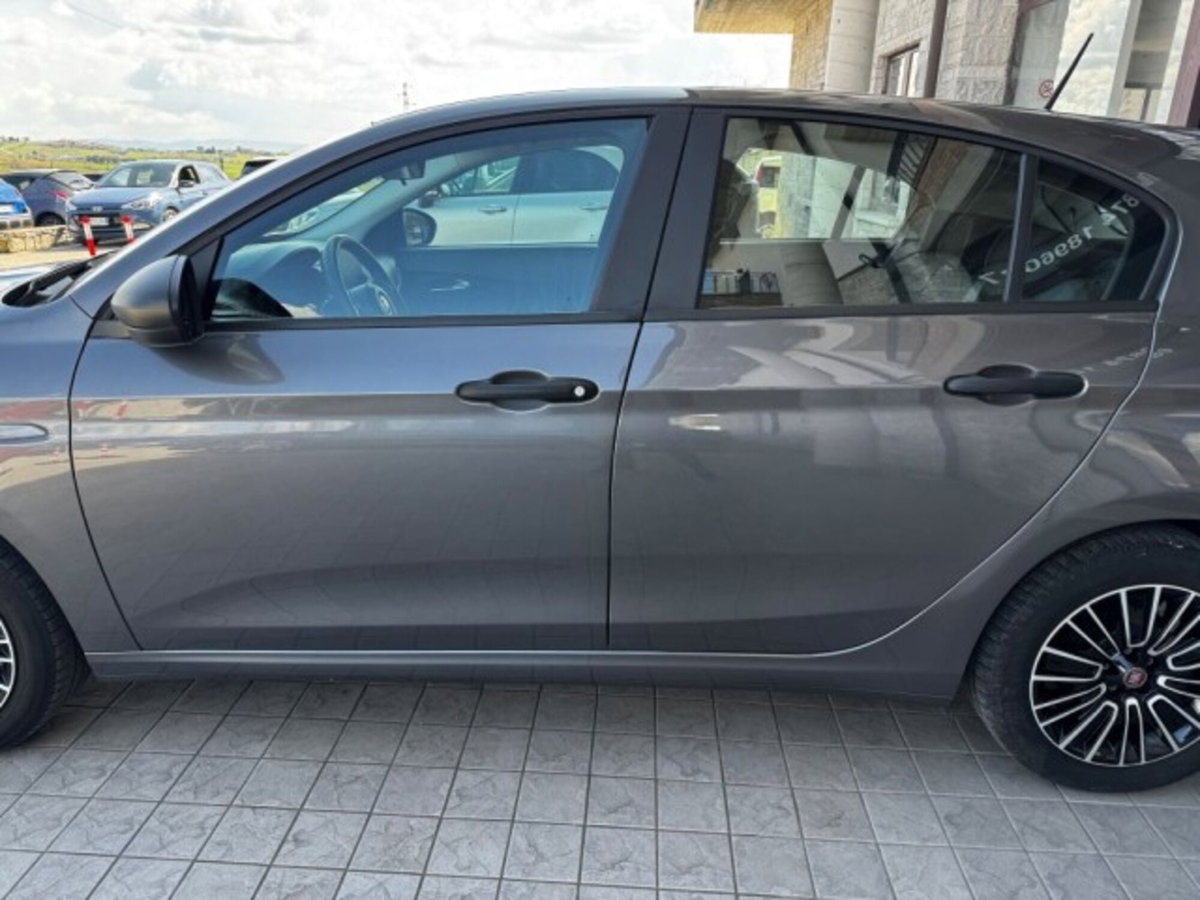Fiat Tipo Tipo 5p 1.0 t3 Cross 100cv (13)