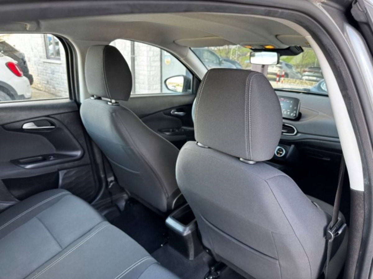 Fiat Tipo Tipo 5p 1.0 t3 Cross 100cv (19)