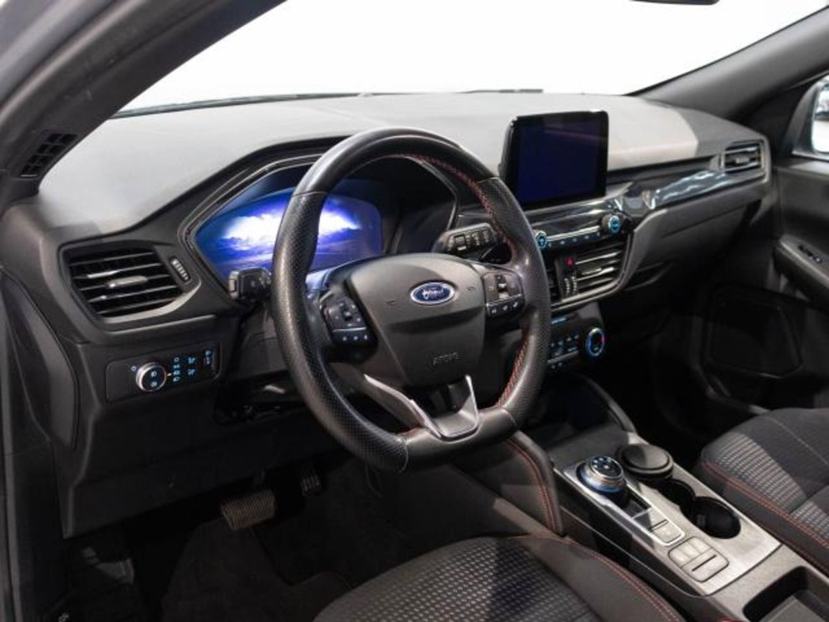 Ford Kuga 1.5 TDCI 120 CV S&S 2WD Plus (5)