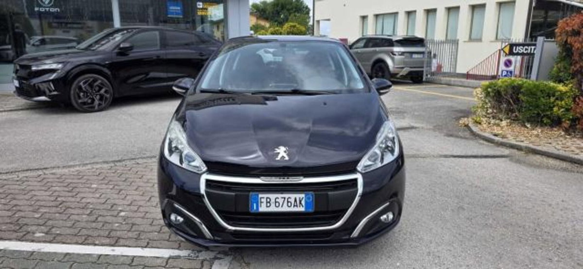 Peugeot 208 75 5 porte Touch (4)