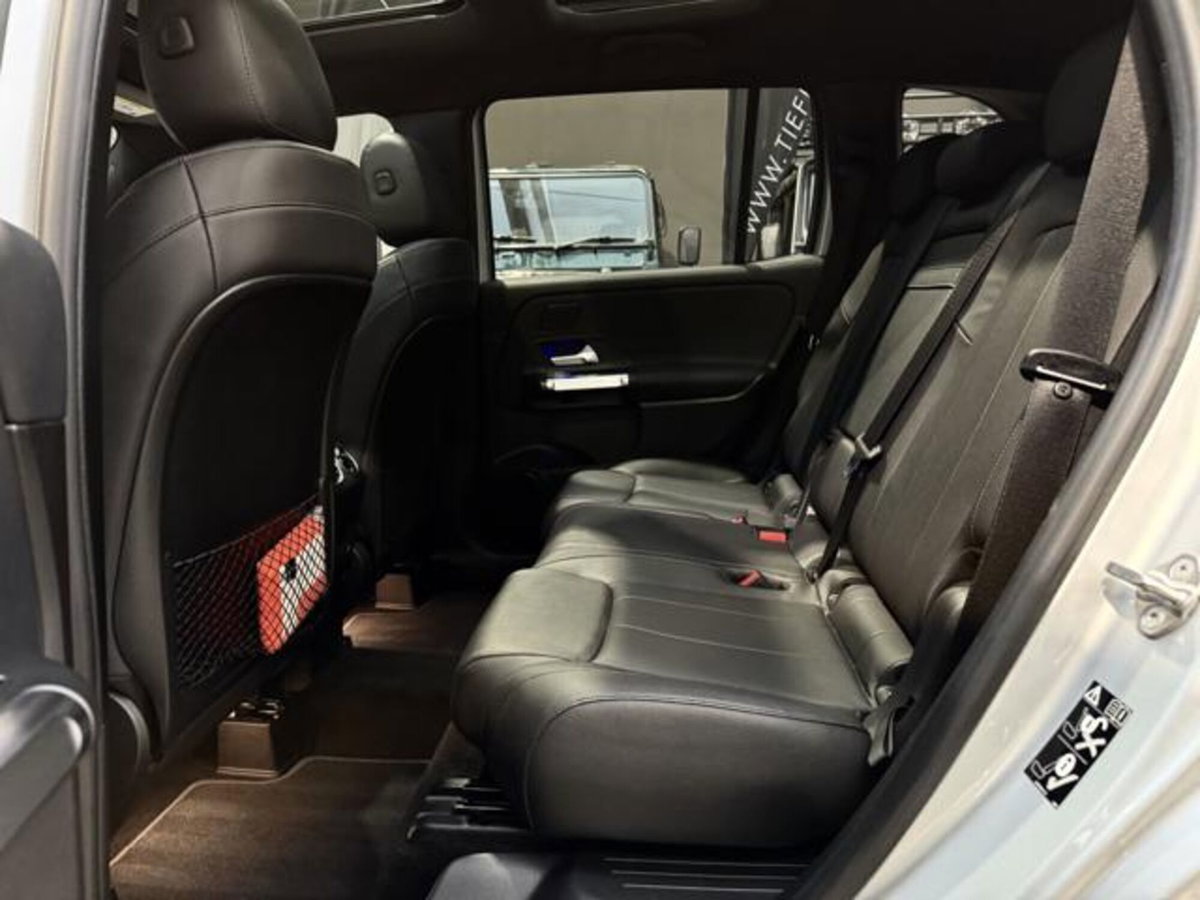 Mercedes-Benz GLB 200 Automatic Premium (12)