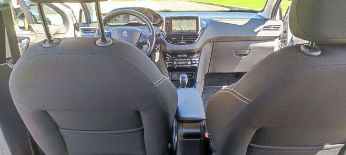 Peugeot 208 82 5 porte Touch (17)