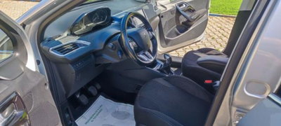 Peugeot 208 82 5 porte Touch (19)