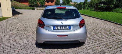 Peugeot 208 82 5 porte Touch (4)
