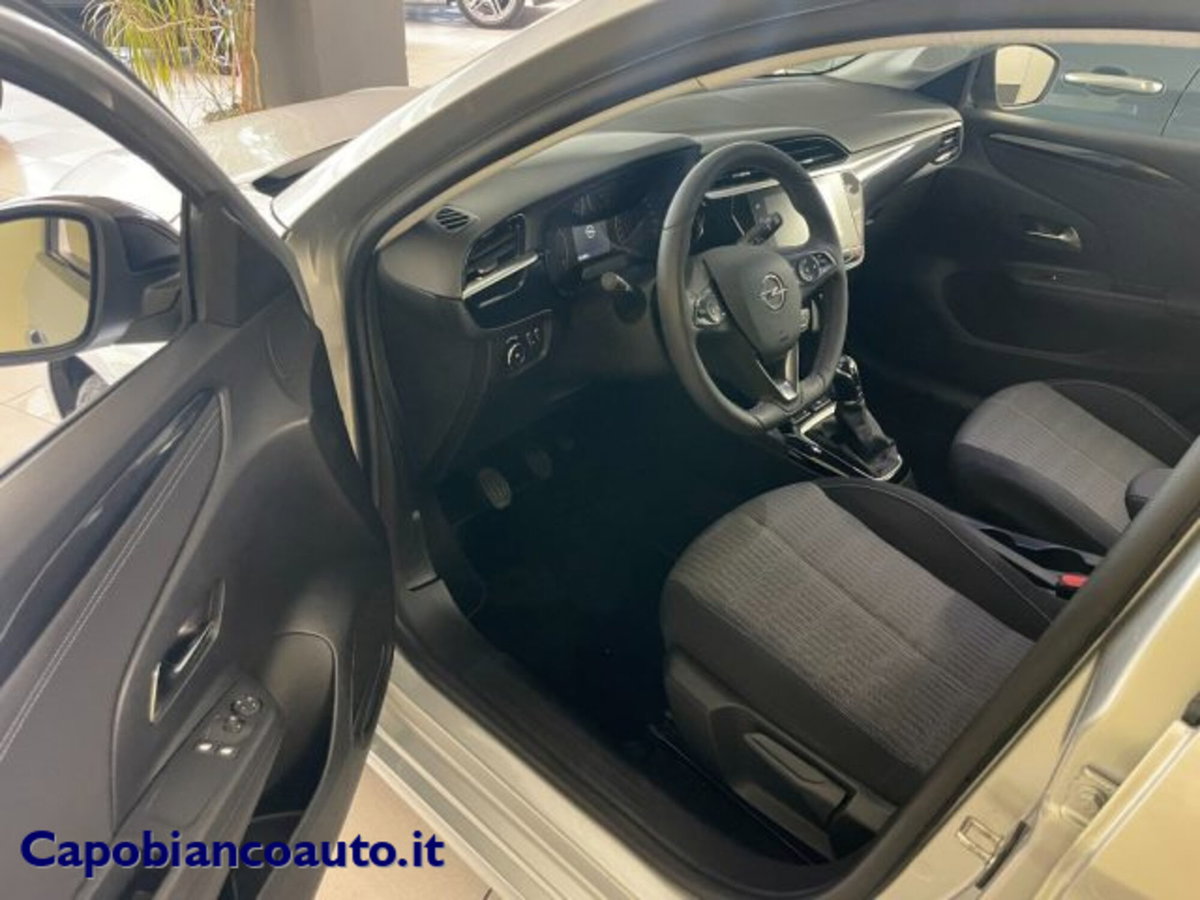 Opel Corsa 1.2 Elegance (8)