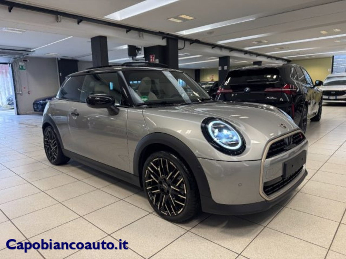 MINI Mini 3p 2.0 S Favoured auto (3)