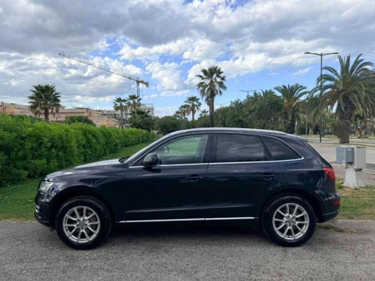 Audi Q5 2.0 TDI 177 CV quattro Advanced Plus (8)