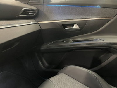 Peugeot 3008 BlueHDi 130 S&S EAT8 Allure Pack (16)
