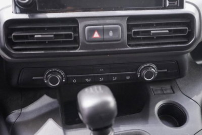 Peugeot Rifter Puretech 110 S&S Allure Standard (15)