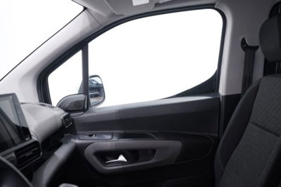 Peugeot Rifter Puretech 110 S&S Allure Standard (18)