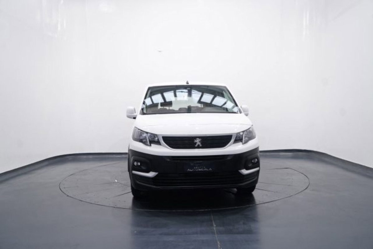 Peugeot Rifter Puretech 110 S&S Allure Standard (2)