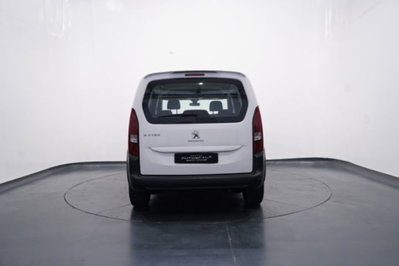 Peugeot Rifter Puretech 110 S&S Allure Standard (5)
