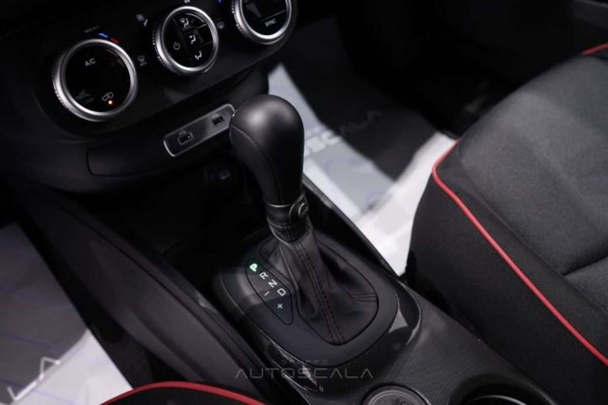 Fiat 500X 1.5 T4 Hybrid 130 CV DCT Red Dolcevita (17)