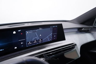 Peugeot 3008 1.2 hybrid GT 145cv e-dcs6 (19)