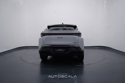Peugeot 3008 1.2 hybrid GT 145cv e-dcs6 (5)