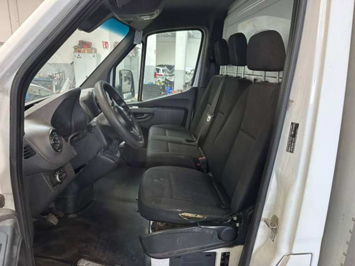 Mercedes-Benz Sprinter T39/35 314 CDI FWD Cabinato (10)