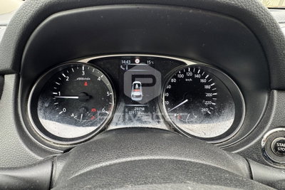 Nissan X-Trail 1.6 dCi 4WD Tekna (11)