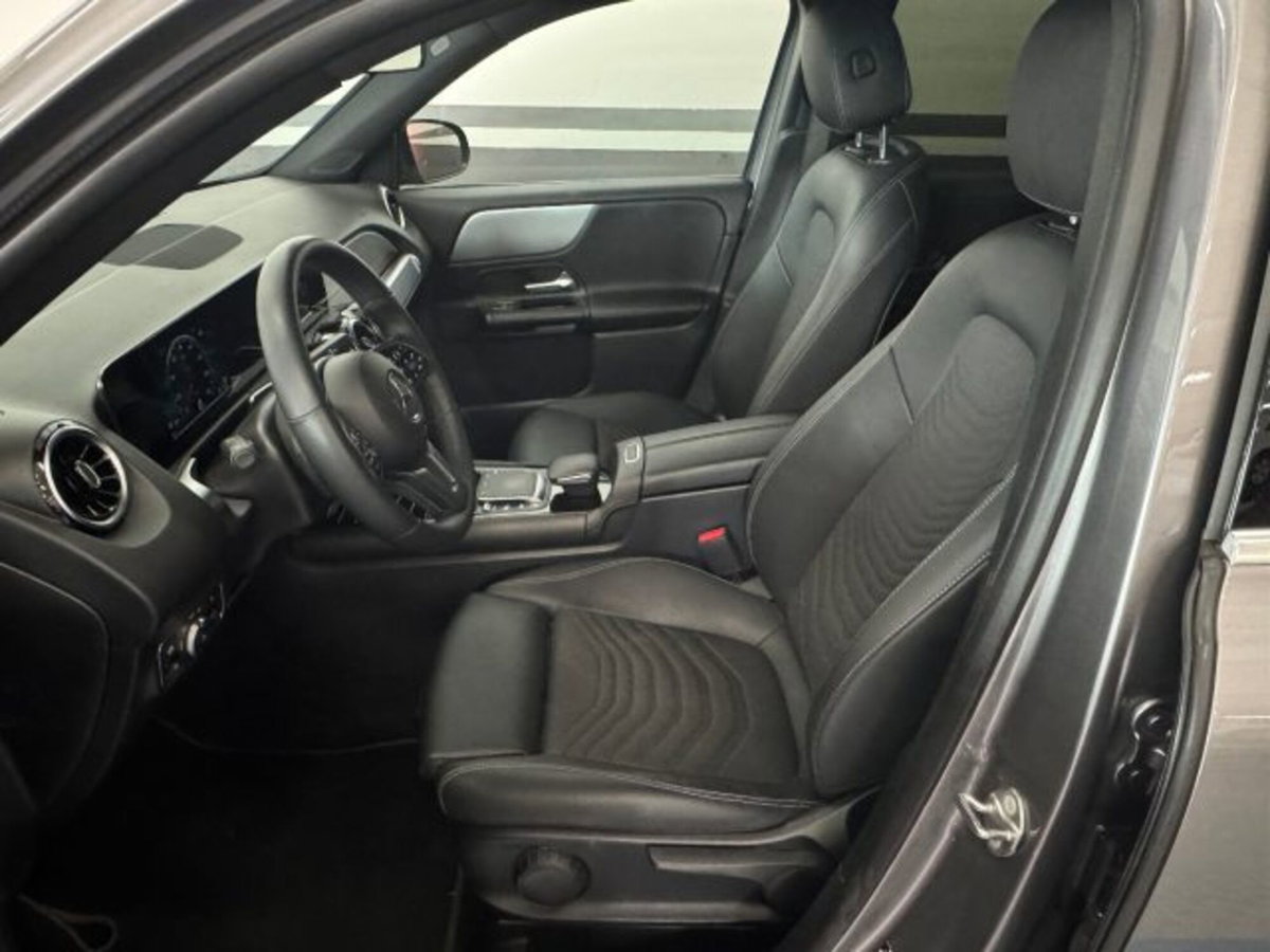 Mercedes-Benz GLB 220 d Automatic 4Matic Sport (16)