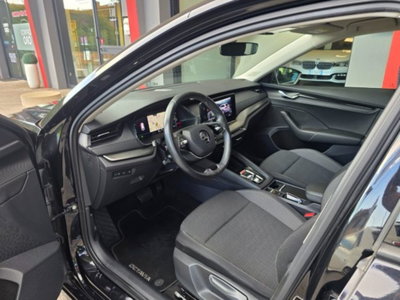Skoda Octavia Station Wagon 2.0 TDI EVO SCR 150 CV DSG 4x4 Wagon Executive (19)