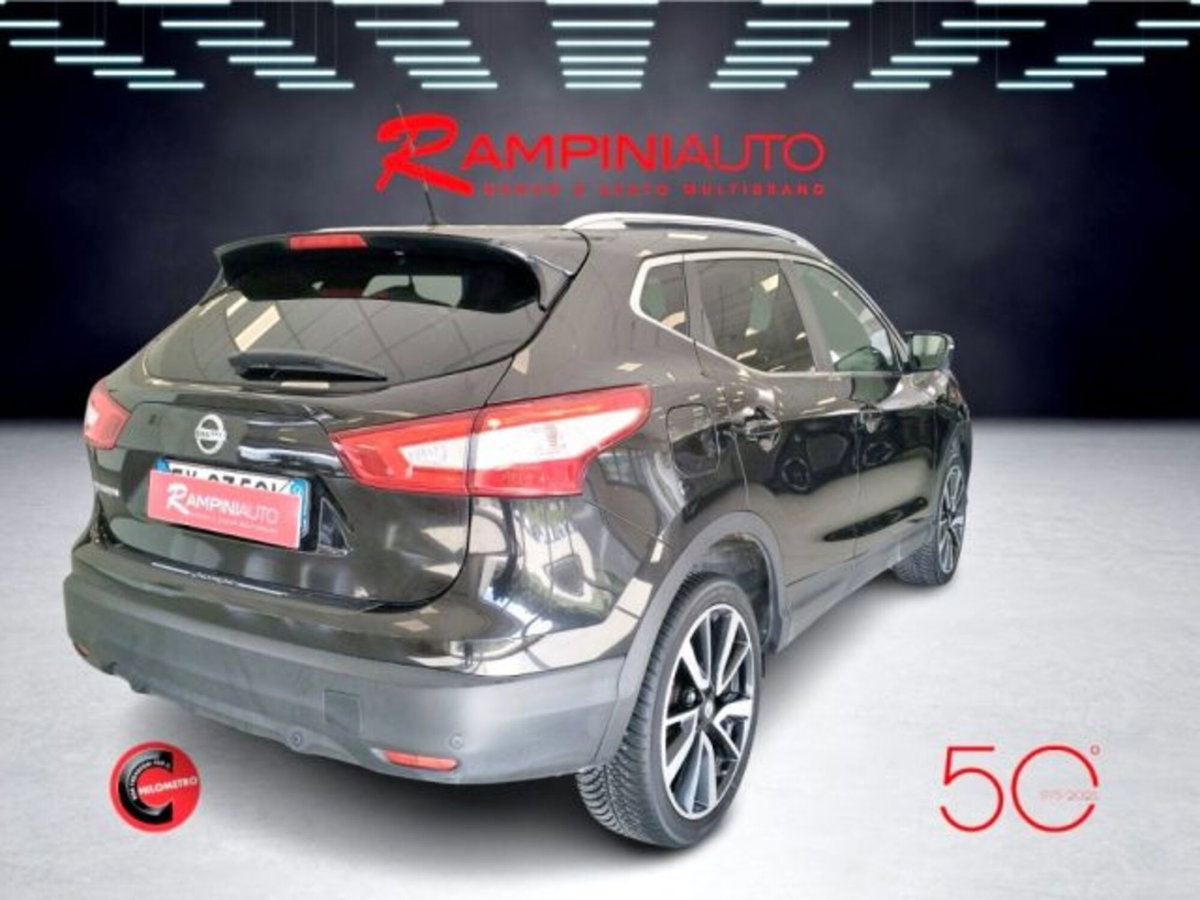 Nissan Qashqai 1.6 dCi 4WD Tekna (7)