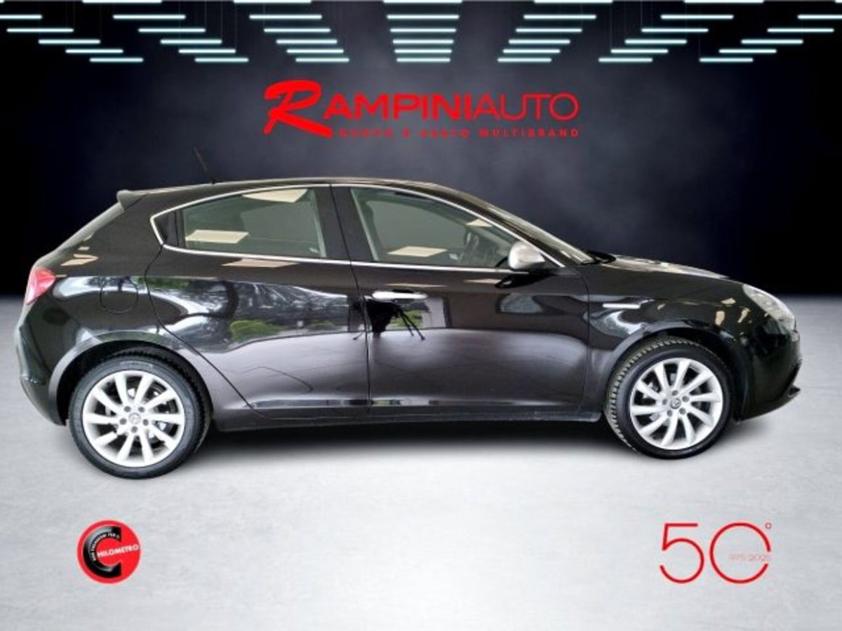 Alfa Romeo Giulietta 1.6 JTDm Super 120cv (7)