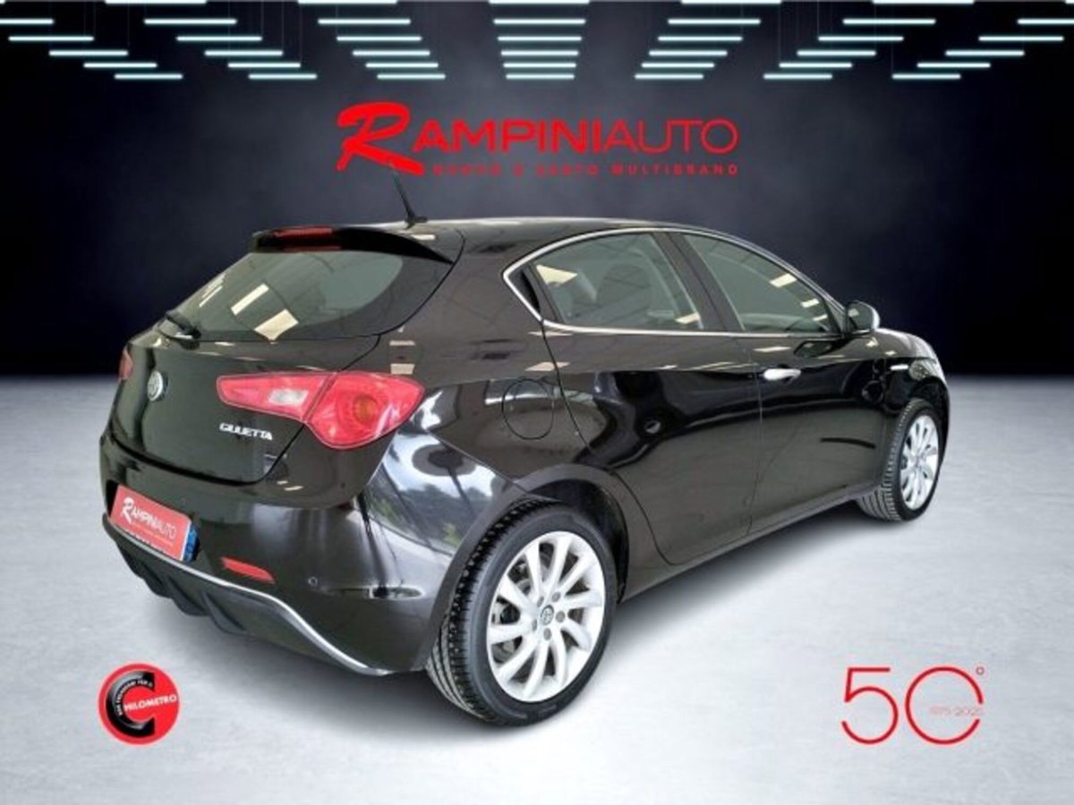 Alfa Romeo Giulietta 1.6 JTDm Super 120cv (8)