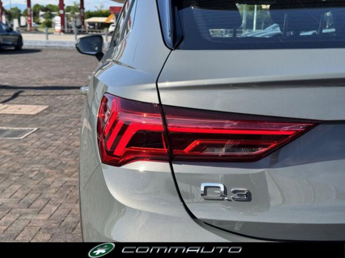 Audi Q3 Sportback 35 TDI quattro S tronic S line edition (7)
