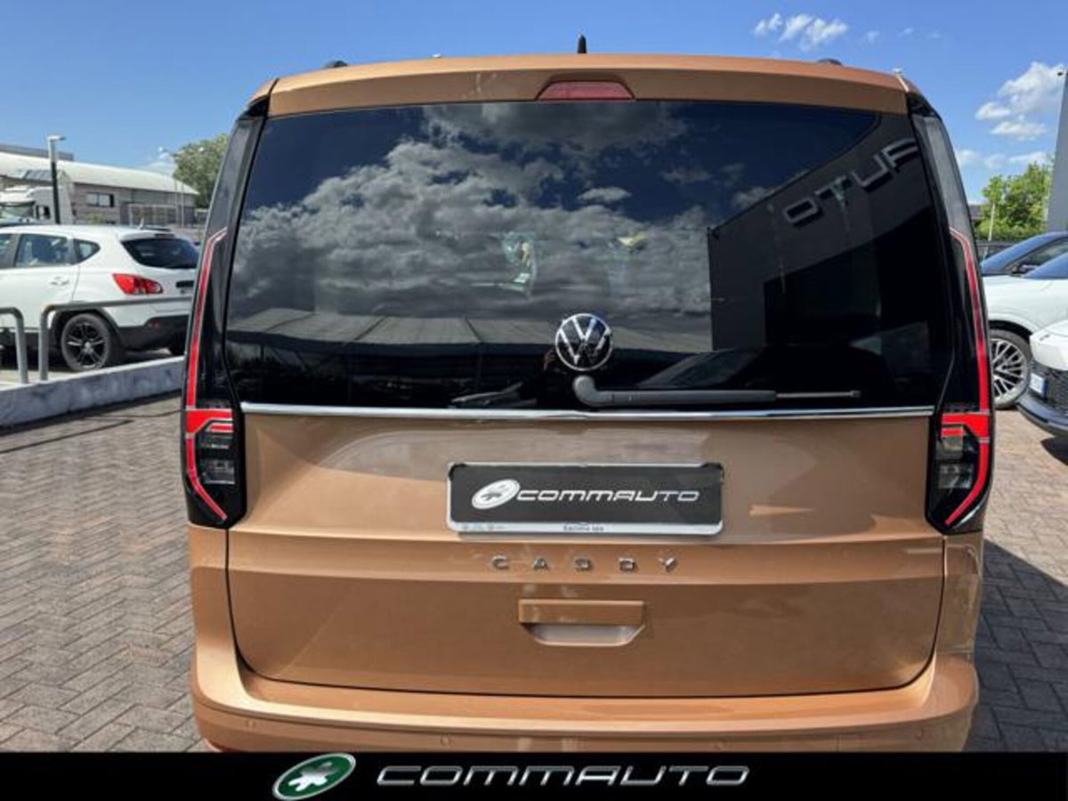 Volkswagen Caddy 2.0 TDI 122 CV Style Maxi (5)