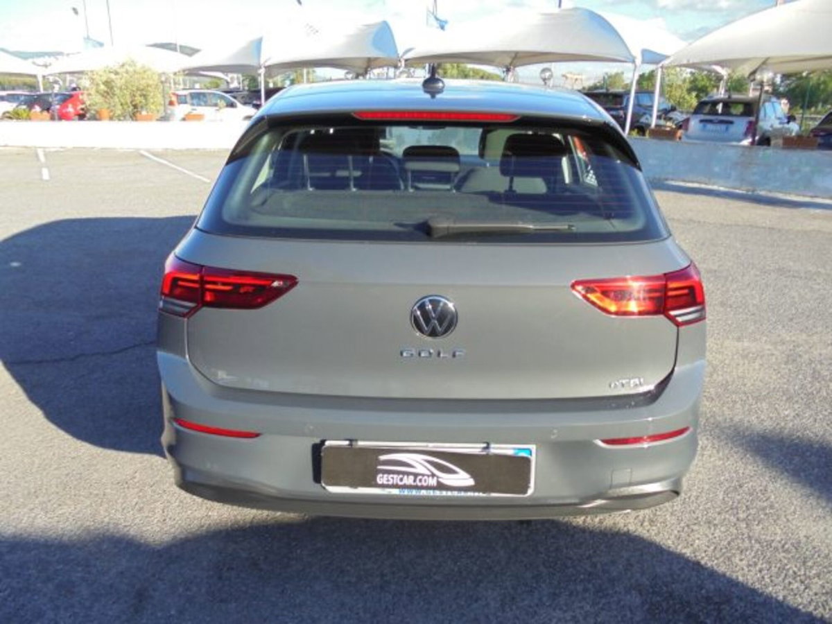Volkswagen Golf Variant 1.0 eTSI EVO DSG Life (16)