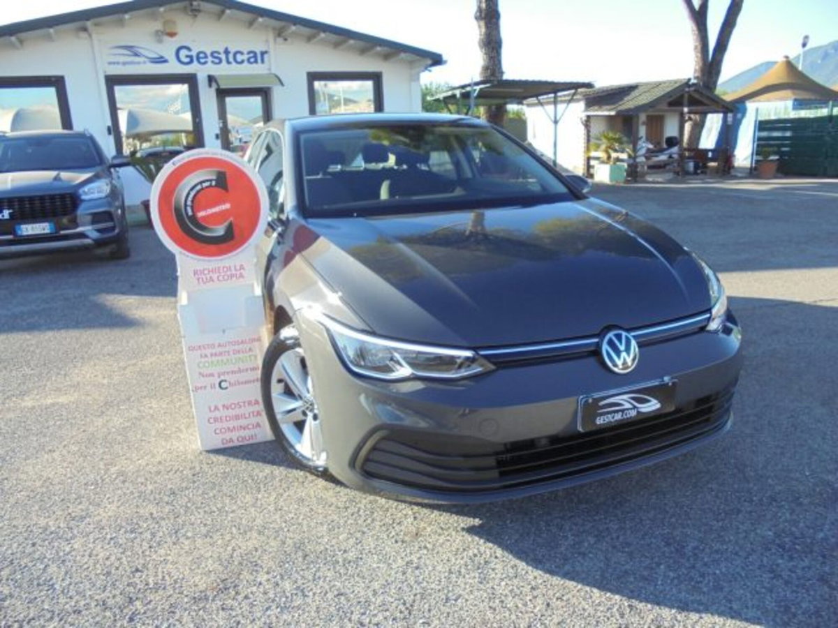 Volkswagen Golf Variant 1.0 eTSI EVO DSG Life (2)