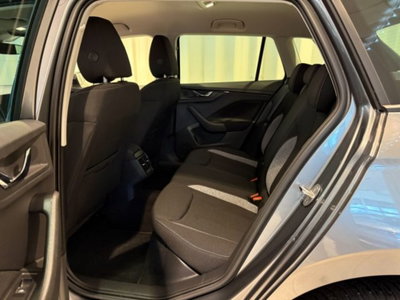 Skoda Kamiq 1.5 tsi 130 Edition 150cv dsg (5)