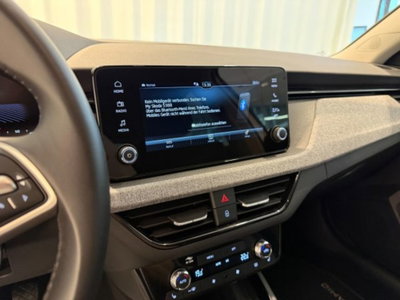 Skoda Kamiq 1.0 tsi Black Dots 95cv (12)