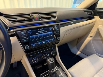 Skoda Superb Station Wagon 2.0 TSI DSG 4x4 Wagon Laurin&Klement (18)