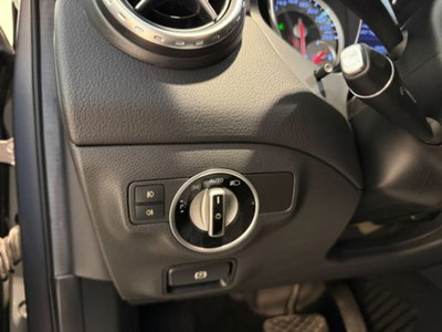 Mercedes-Benz GLA SUV 200 CDI Automatic 4Matic Executive (9)