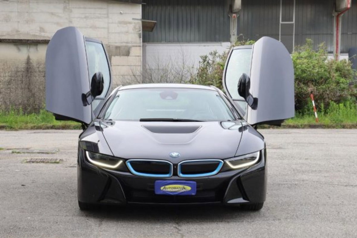 BMW i8 Coupé i8