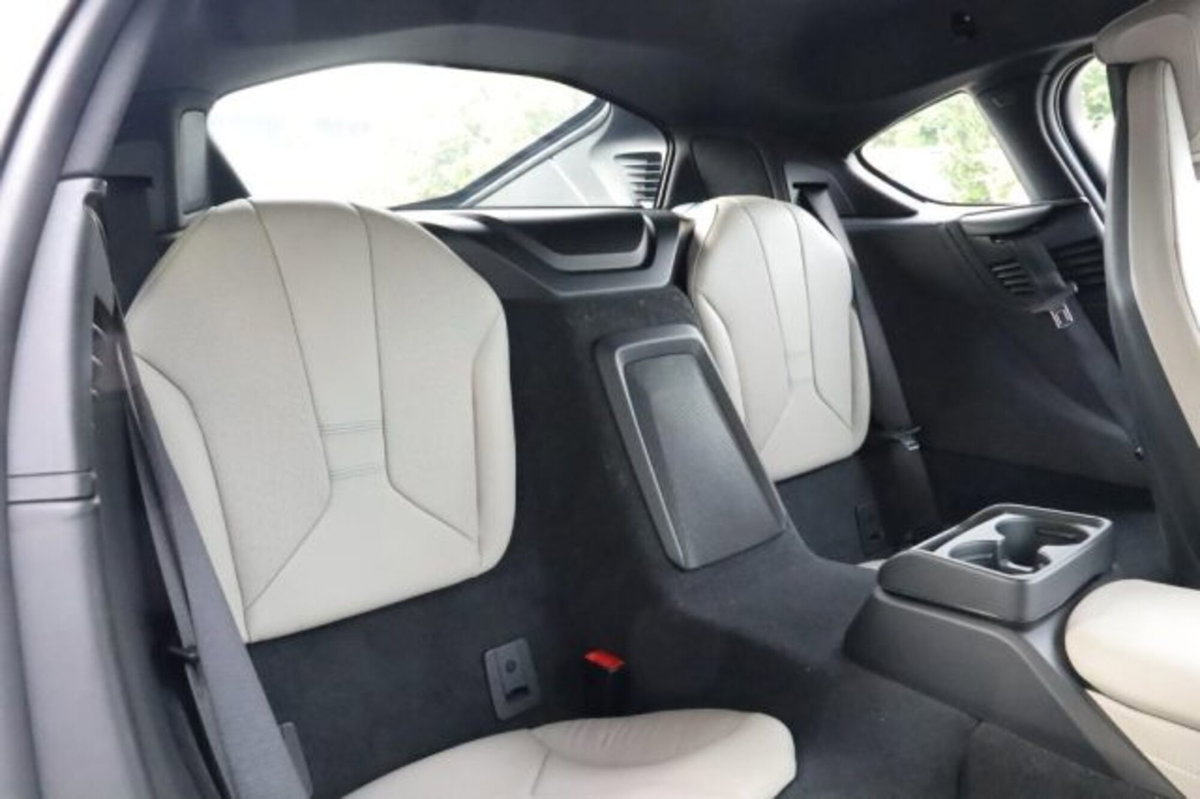 BMW i8 Coupé i8 (12)