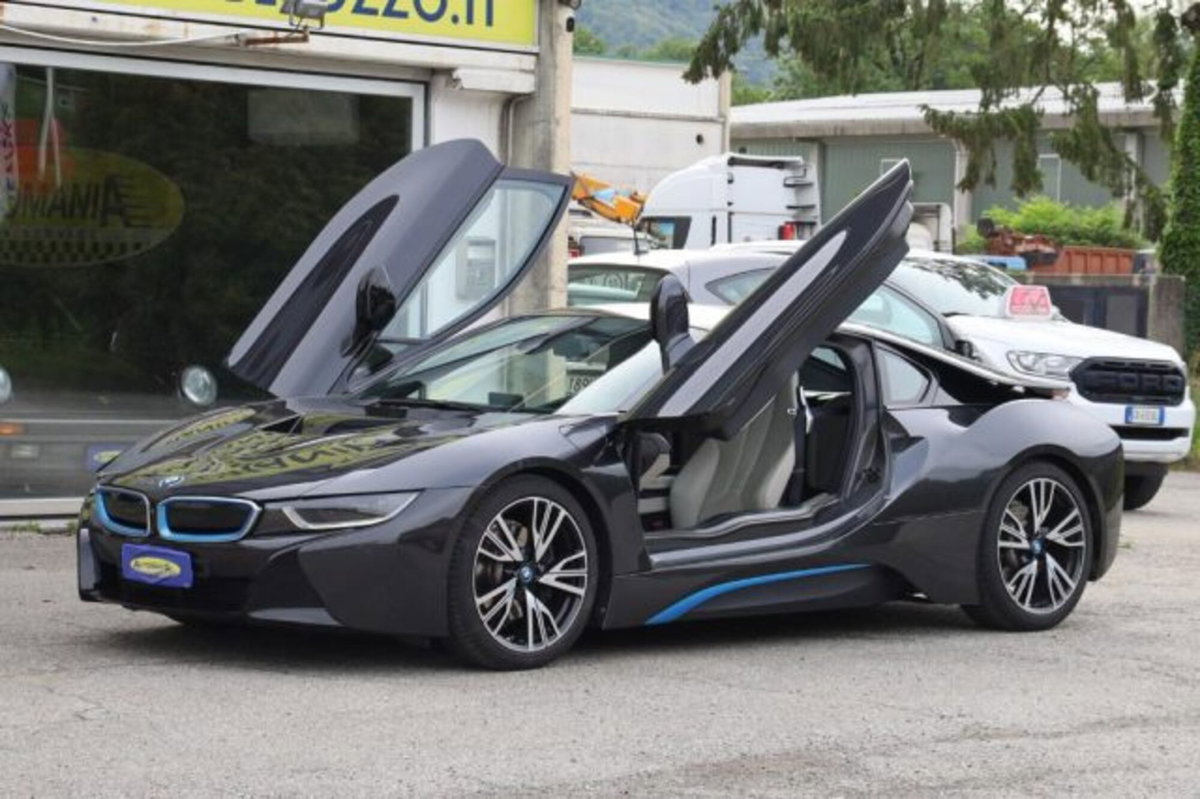 BMW i8 Coupé i8 (6)