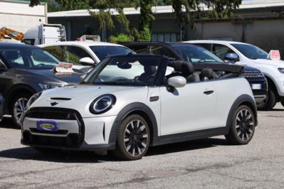 MINI Mini Cabrio 2.0 Cooper S Essential Cabrio usata
